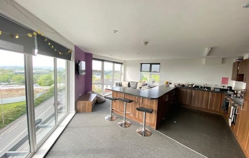 2-4 Plymbridge Lane (8), Crownhill, Plymouth - Image 1